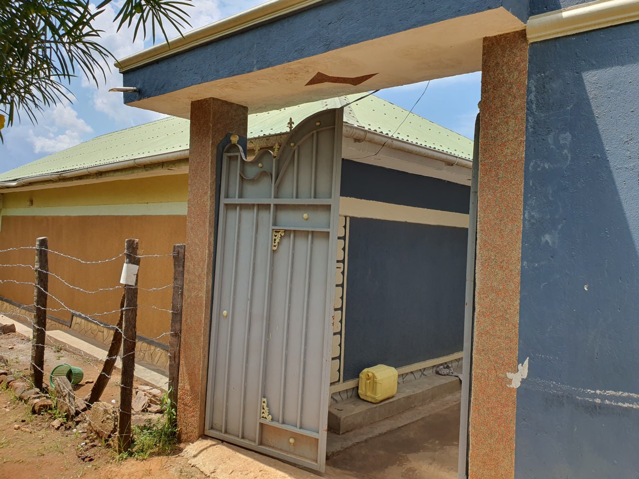 Hostel Image
